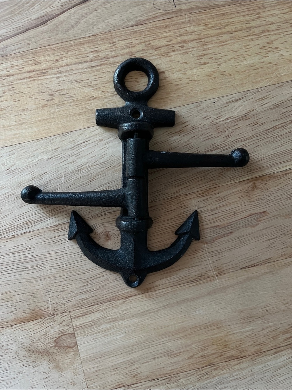 Cast iron hook - Picture 2 of 3